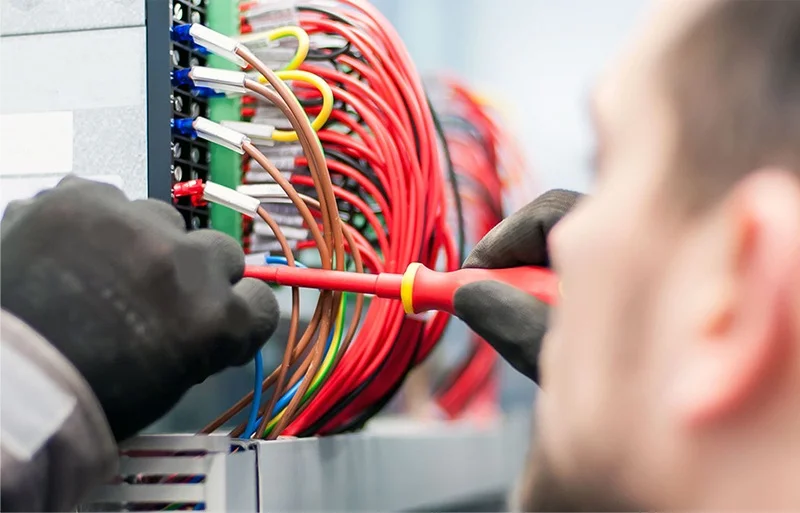 Uprawnienia sep: Klucz do bezpiecznej i profesjonalnej kariery elektryka
